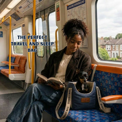 Dog Carrier Bag : Travel and sleeping bag for dogs up to 8 Kilo, Blue